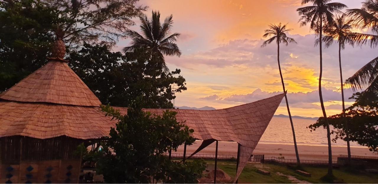 Anyavee Krabi Beach Resort Klong Muang Beach Exterior foto